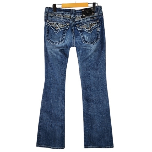 Miss Me JP6053B Low Rise Boot Cut Sequin Embellished Flap Pocket Jeans Size 28 - Picture 2 of 16